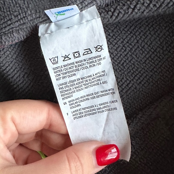 Red puma light jacket / zip up - Picture 13 of 13